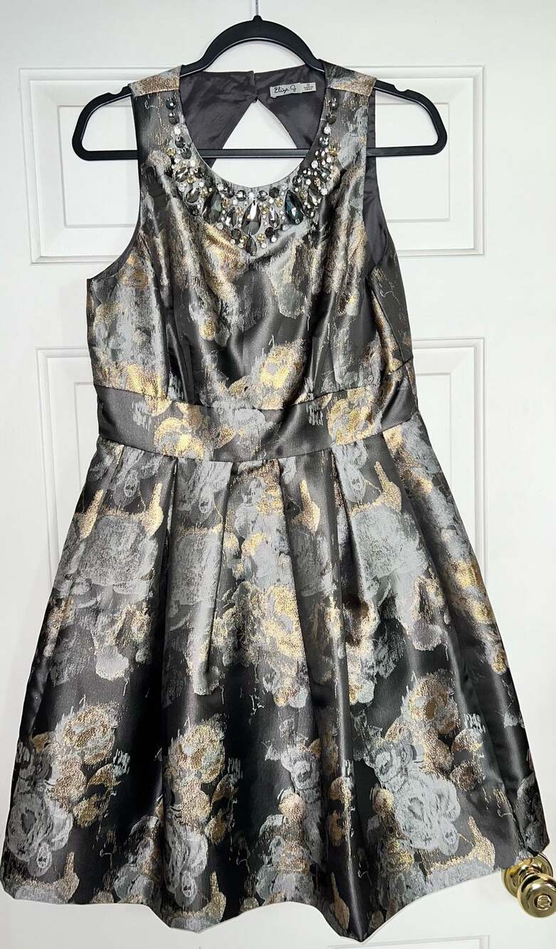 Eliza J Fit & Flare Dress Jacquard Metallic Gold/Silver/Black - size 10 - OD